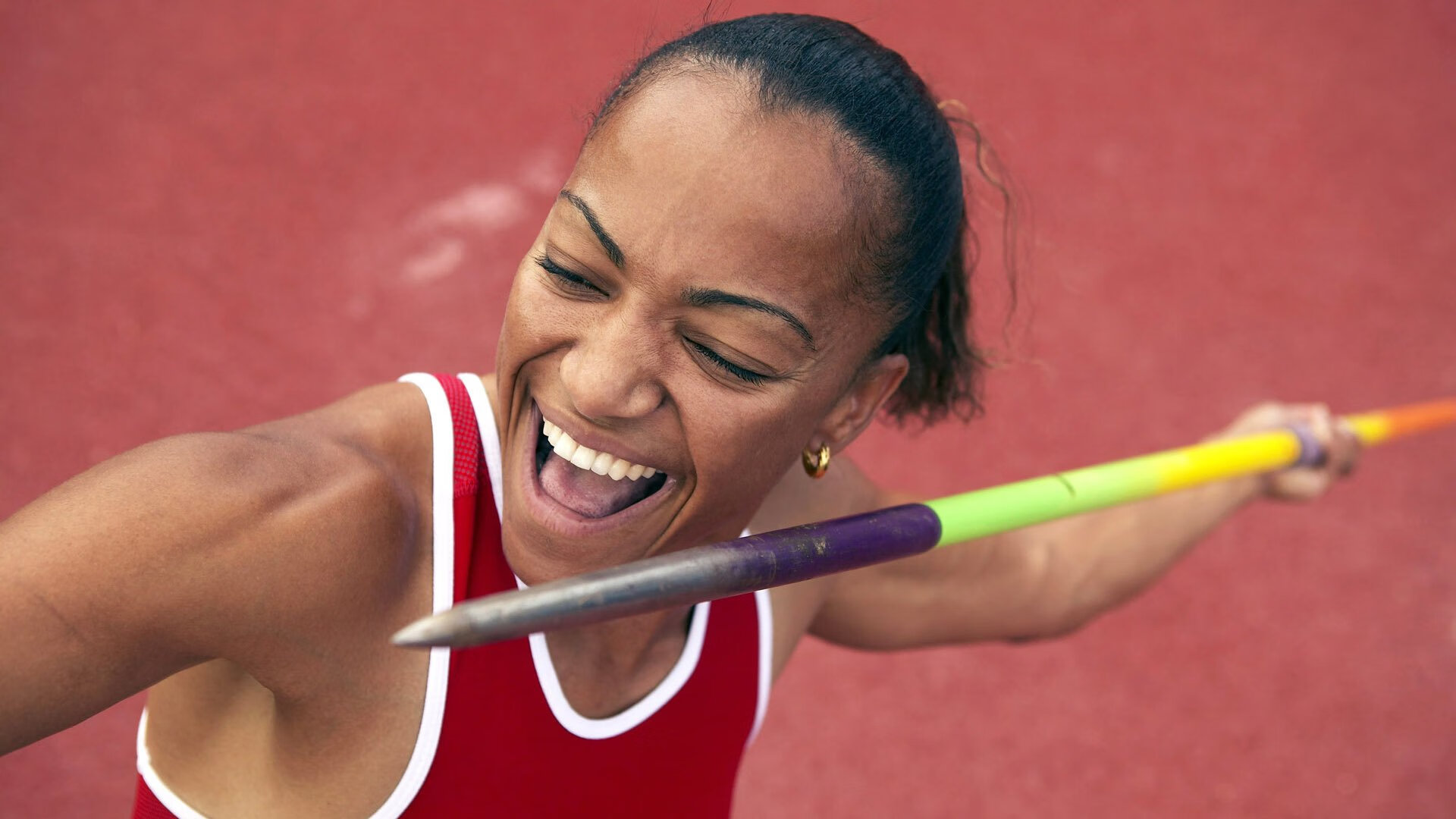 青少年田径赛的奇迹时刻，无数年轻力量追逐梦想令人感动，青少年田径比赛图片